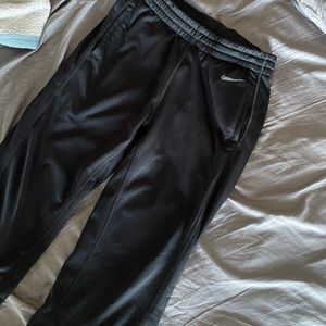 Women’s Nike Thermal Black Sweatpants